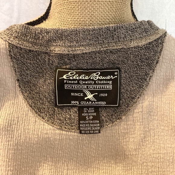 Eddie Bauer gender neutral sweater sweatshirt, small, black and tan weave. - Picture 11 of 11